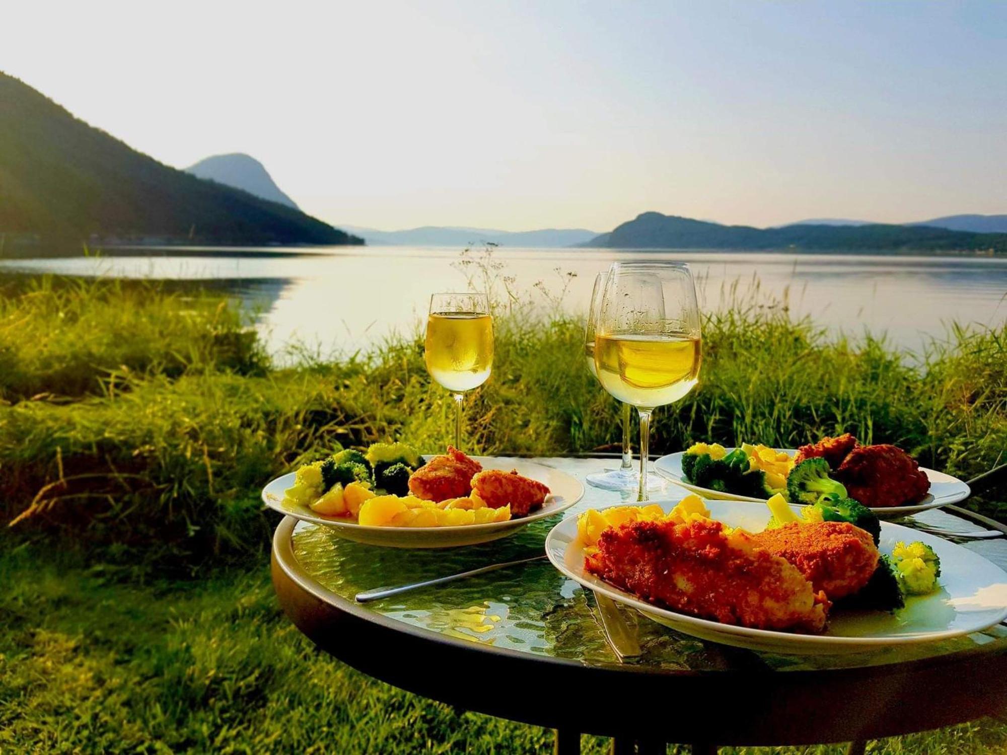 Fugelvagen, Cabins And Glamping Alvund Екстер'єр фото